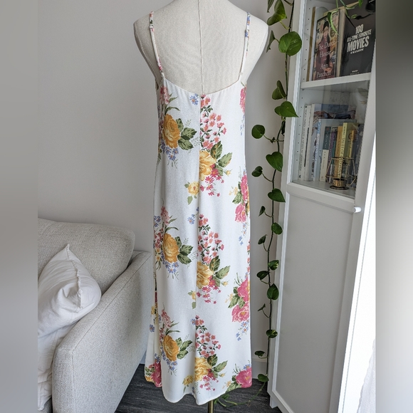 Reformation Boston Midi Dress Bouquet - Picture 2 of 7